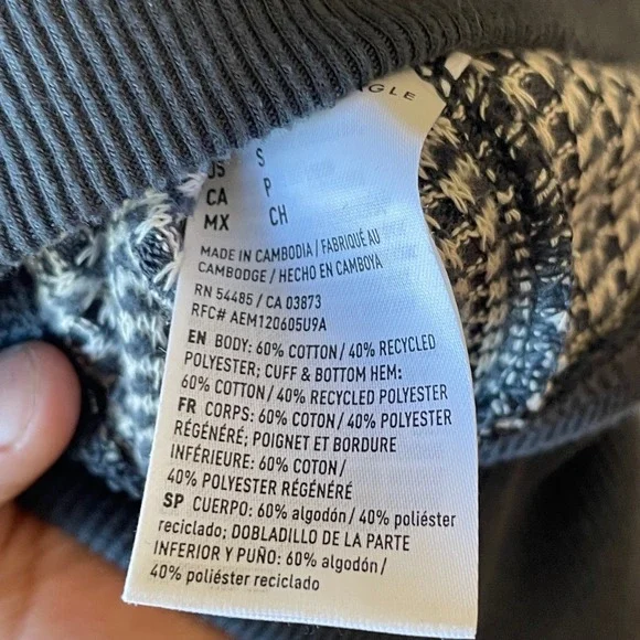 American Eagle Outfitters Big Hug V-Neck Waffle‎ Knit Sweatshirt Oversized Sz S - Picture 8 of 10